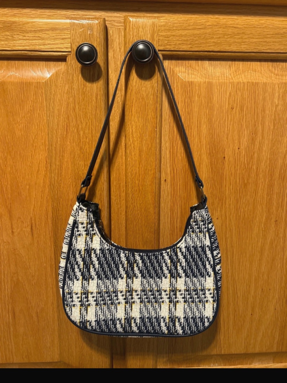 NWOT Blue Plaid Shoulder Bag - Stylish Women's Hobo - Picture 7 of 7
